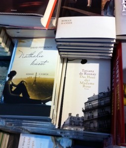 Foto-Buchmesse-2 Bücher: Nathalie küsst und Das Haus der Madame Rose